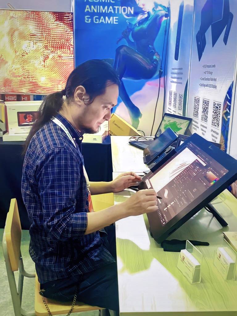 Phan Vũ Linh là một trong những người tiên phong ở lĩnh vực digital art tại Việt Nam.