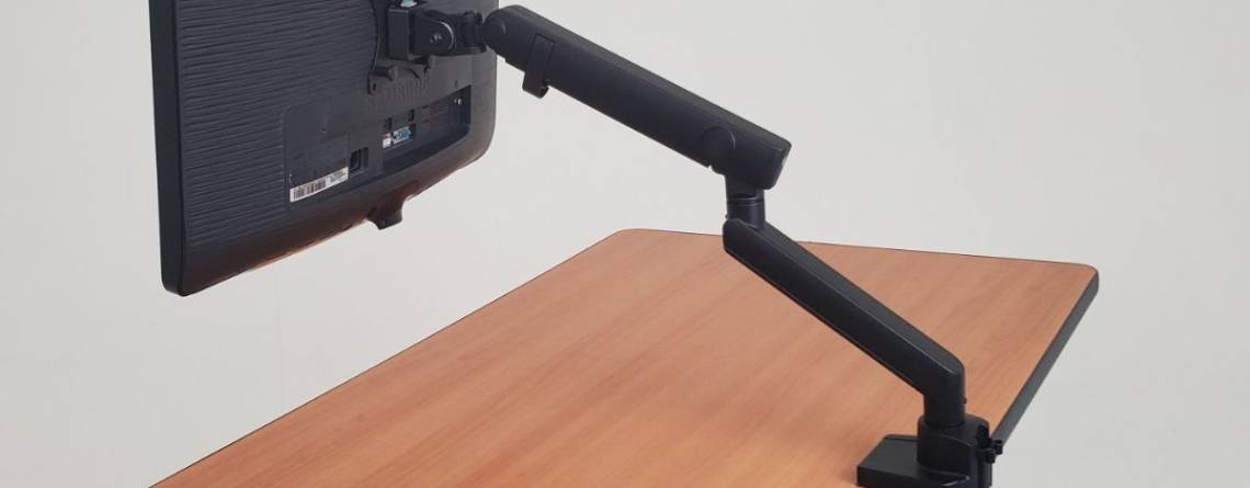 giá treo màn hình